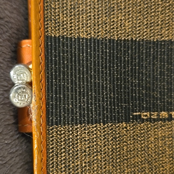 Fendi Kisslock Rehab Wallet Brown and Black Striped - Picture 10 of 16